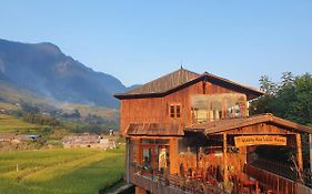 Muong Hoa Local House
